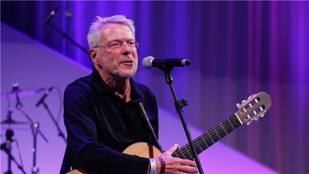 Liedermacher Reinhard Mey wird 80 Der Sänger Reinhard Mey wird 80.