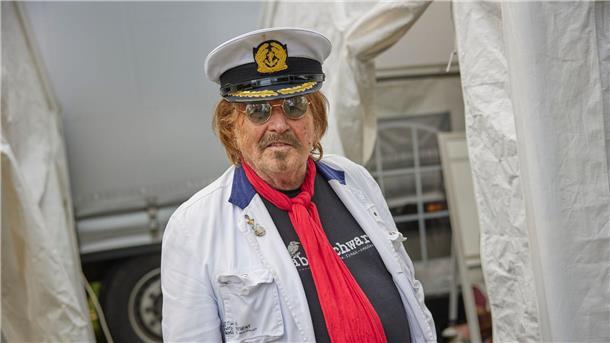 Frank Zander verlässt die großen Bühnen - und ist wehmütig Der Schlagersänger Frank Zander hat im Rahmen des Schlager-Olymps das letzte Mal vor großem Publikum auf der Bühne gestanden.