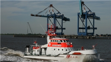 Der Seenotrettungskreuzer „Hermann Rudolf Meyer“ der Deutschen Gesellschaft zur Rettung Schiffbrüchiger (DGzRS) ist in Bremerhaven stationiert.