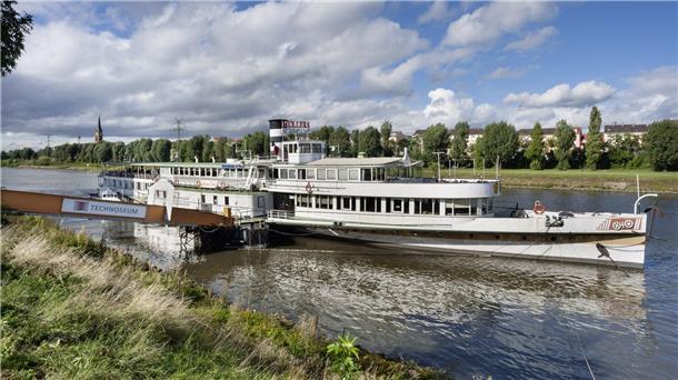 Der Seitenraddampfer „Mannheim“ (ehemals „Mainz“) liegt in Mannheim als Museumsschiff. Das Technoseum sucht für das Schiff - Baujahr 1929 - einen neuen Heimathafen. Eine Anfrage beim DSM fand wenig Gegenliebe.