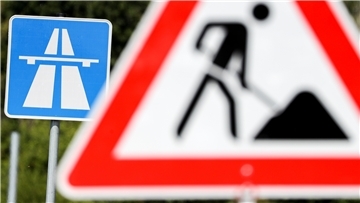 Der Spatenstich für den letzten Abschnitt der A 26 wird auf Mitte Mai verschoben.