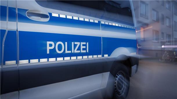 Razzien in Bremerhaven: Polizei durchsucht Wohnungen von Islamisten Der Staatsschutz der Hamburger Polizei durchsuchte unter anderem Wohnanschriften in Bremerhaven.