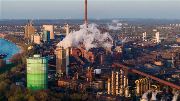 Zukunft von HKM: Salzgitter will sich im Sommer entscheiden Der Stahlkonzern Salzgitter will noch in diesem Sommer entscheiden, was mit seiner HKM-Beteiligung geschehen soll.