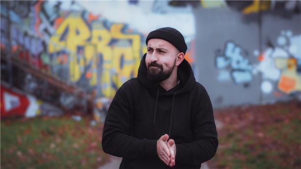 Der Tarmstedter Faruk Maulawy will für die Grünen in den Landtag.