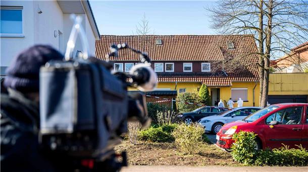Senior schießt auf Jugendlichen - Motiv bleibt unklar Der Tatort: Der 81-Jährige gab zunächst Schüsse auf den 16-Jährigen ab und verletzte sich anschließend selber.