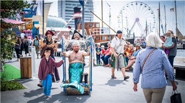 Der Tourismus ist auch für Bremerhaven sehr wichtig. Dass der Senat beim Neustart-Marketing nun Bremerhaven herausgeworfen hat, enttäuscht viele Bürger der Seestadt.