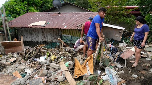 Tropensturm „Trami“ verwüstet Philippinen - Mehr als 80 Tote Der Tropensturm hat große Zerstörung angerichtet.