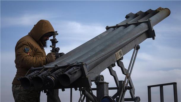 Krieg gegen die Ukraine: So ist die Lage Der ukrainische Präsident Selenskyj lobte Erfolge seiner Streitkräfte im Kampf gegen russische Kampfflugzeuge.