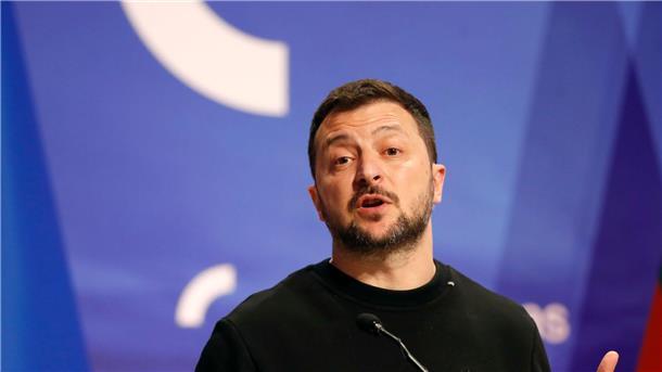 Krieg gegen die Ukraine: So ist die Lage Der ukrainische Präsident Wolodymyr Selenskyj fordert eine bessere Verteidigung des Luftraums seines Landes - dazu hat er den Nato-Ukraine-Rat einberufen.