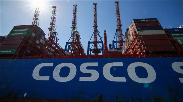 Cosco-Deal im Hamburger Hafen unter Dach und Fach Der umstrittene Einstieg des chinesischen Staatskonzerns Cosco bei einem Hamburger Container-Terminal ist unter Dach und Fach.