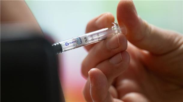 Kinderärzte: Grippeimpfung ab Kleinkindalter wäre sinnvoll Der Verbandspräsident der Kinderärzte rechnet mit einer massiven Grippewelle.