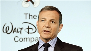 Der Vertrag von Disney-Chef Bob Iger wurde um zwei weitere Jahre verlängert.