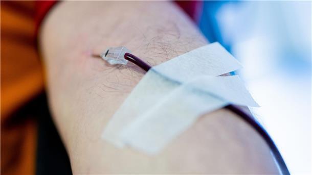 Blutspendedienste besorgt wegen sinkender Spendebereitschaft Der Vorrat an Blutkonserven für die Krankenhäuser in NRW hat einen Tiefstand erreicht.