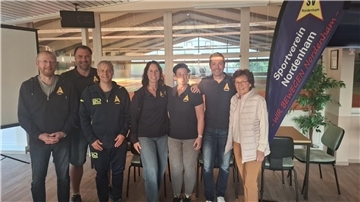 Der Vorstand des Sportvereins Nordenham nach der Mitgliederversammlung 2025. Von links: Maik Nungesser, Stefan Plewka, Tammo Seltmann, Birgit Ehmann, Ulrike Buchholz, Ansgar Engling, Annemarie Hadeler.