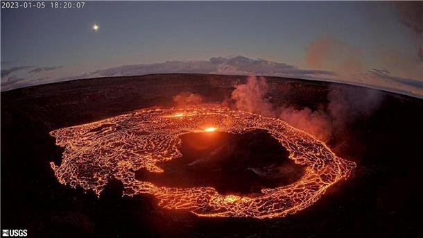 Vulkan Kilauea auf Hawaii wieder aktiv Der Vulkan Kilauea auf Hawaii ist wieder aktiv.