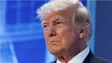 Der wachsende Berg an juristischen Problemen scheint Donald Trump politisch überhaupt nicht zu schaden. Im Gegenteil.