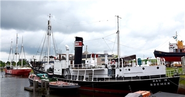 Der Walfänger RAU IX im Museumshafen.