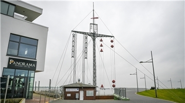 Der Wasserstandsanzeiger am Weserdeich: Zur Sail soll er wieder den korrekten Wasserstand anzeigen.
