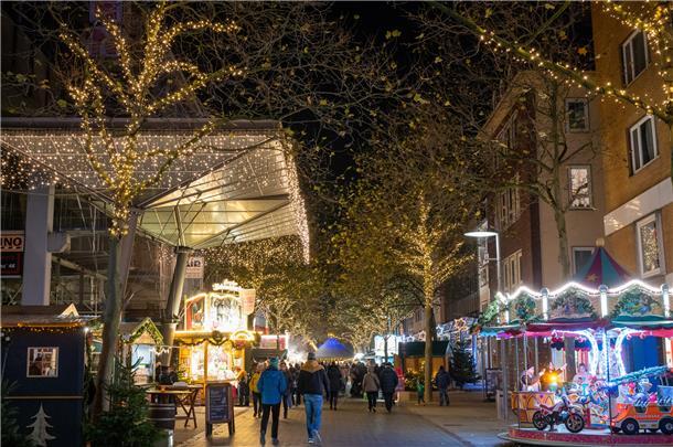 Der Weihnachtsmarkt 2022 entlang der Fußgängerzone startet wieder.