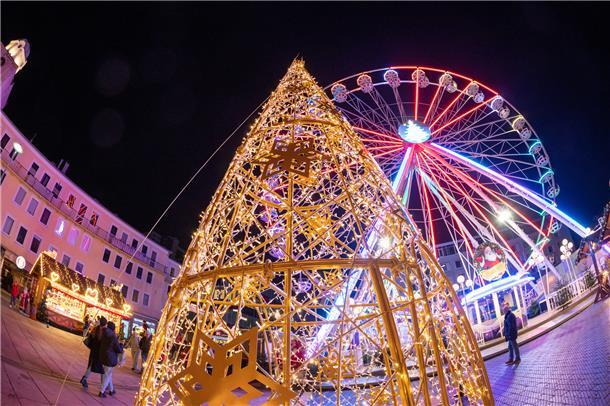 Der Weihnachtsmarkt 2022 startet wieder. Etwas anders präsentiert sich der Theod...