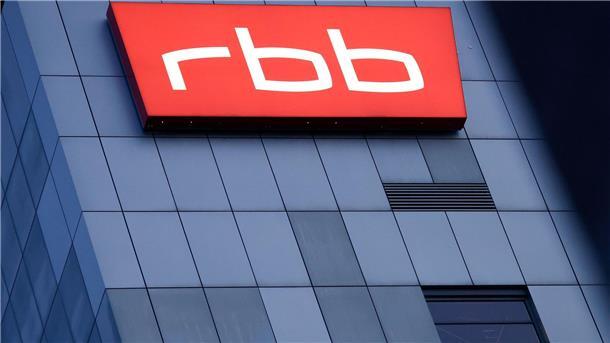 Gericht: RBB verlangt Geld von Schlesinger zurück Der RBB fordert laut Gericht Geld von Ex-Intendantin Patricia Schlesinger zurück.