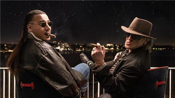 Deutsch-Rapper Apache 207 und Udo Lindenberg liegen in den Singlecharts vorn.