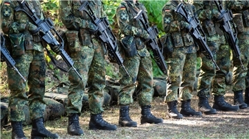 Deutschland sagt 35.000 Soldaten für eine neue Nato-Strategie zu.