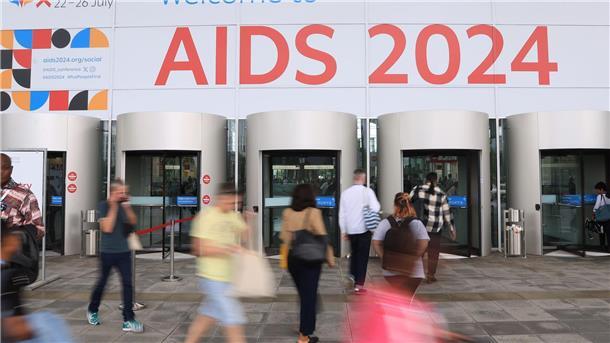 UNAIDS: Weltweiter Kampf gegen Aids und HIV am Scheideweg Die 25. Welt-Aids-Konferenz ist am Montag in München gestartet.