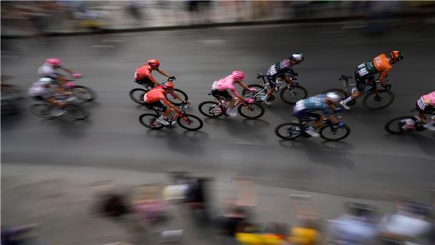 „Unglaublich“: Eritreer Girmay gewinnt dritte Tour-Etappe Die 3. Etappe war der längste Tagesabschnitt der diesjährigen Tour de France.