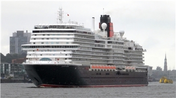 Hamburg Kreuzfahrtschiff Queen Anne