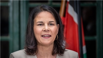 „Die Abstimmung hierzu läuft gerade auf Hochtouren“, sagt Bundesaußenministerin Annalena Baerbock.