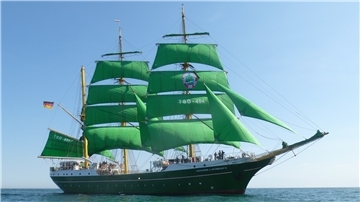 Die „Alexander von Humboldt II“ wird am 12. September die Windjammer-Segelparade in Kiel als Flaggschiff anführen. Insgesamt werden laut Veranstalter 120 Segelschiffe an der Parade teilnehmen.