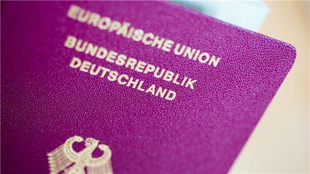 Hürden für Einbürgerung sollen deutlich gesenkt werden Die Ampelregierung will die Migrations- und Integrationspolitik reformieren.