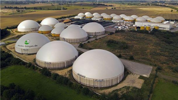Die Anlage zur Produktion von Bio-LNG für Lkw-Kraftstoff wird offiziell in Betrieb genommen.
