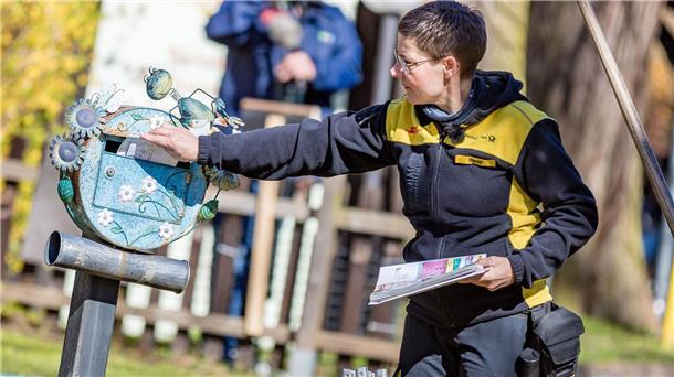 Post kommt im Spreewald wieder per Kahn Die außergewöhnliche Art der Postzustellung per Kahn hat eine 127 Jahre alte Tradition.