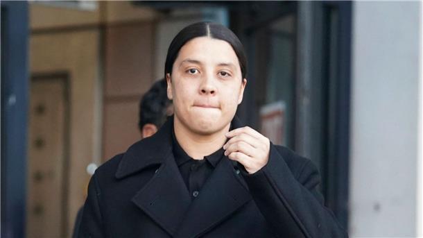 Freispruch für Fußballstar Kerr nach Taxi-Vorfall Die australische Star-Fußballerin Sam Kerr ist freigesprochen worden.