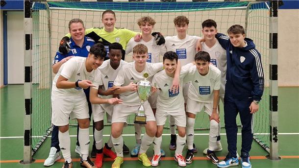 Die B-Junioren des JFV Bremerhaven wurden ungeschlagen Futsal-Landesmeister. 