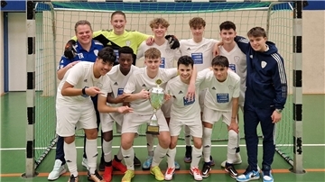 Die B-Junioren des JFV Bremerhaven wurden ungeschlagen Futsal-Landesmeister. 