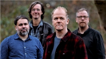 Die Band Someday Jacob spielt Stücke aus ihrem aktuellen Album "Oxygen will Flow".