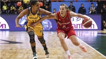 Die Basketballerin hat sich gleich zweimal für Olympia qualifiziert, spielt nun aber nur für das 3x3-Team.