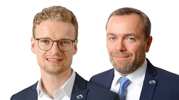 Die beiden Geschäftsführer Klaas Lange (links) und Simeon Breuer.