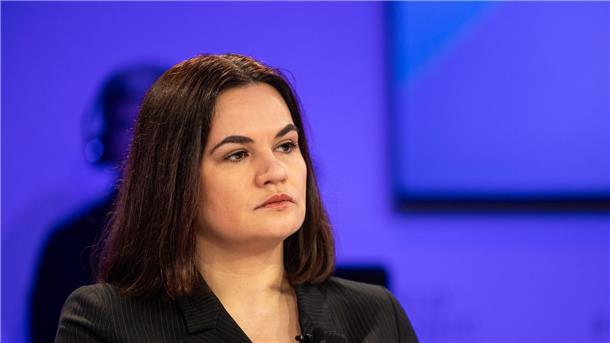 Die belarussische Oppositionsführerin Swetlana Tichanowskaja sieht die Wahl in Belarus als eine Scheinwahl.