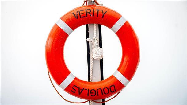Die Bergung der gesunkenen „Verity“ steht vor dem Abschluss. Wann genau der zweite Wrackteil aus dem Wasser gehoben wird, ist allerdings noch unklar. (Archivbild)