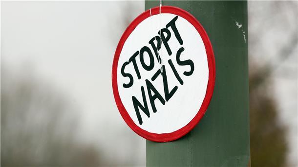 Anlaufstelle: Über 400 Beratungen wegen rechter Gewalt Die Betroffenenberatung Niedersachsen hat 2024 über 400 Beratungsgespräche nach rechten, rassistischen und antisemitischen Angriffen geführt. (Symbolbild)