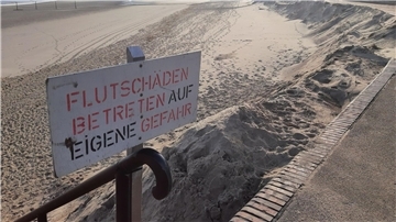 Die bisherige Sturmflutsaison hat auf einigen Nordseeinseln deutliche Schäden an den Badestränden angerichtet.