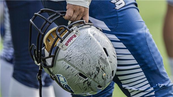 Die Bremerhaven Seahawks dürfen nach dem Kantersieg gegen die Göttingen Generals noch auf die Meisterschaft in der Oberliga-Staffel Süd hoffen.