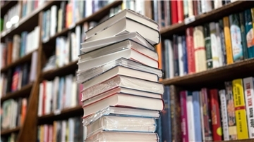 Die Buchbranche sieht sich mit vielen Krisen konfrontiert, blickt aber optimistisch in die Zukunft.