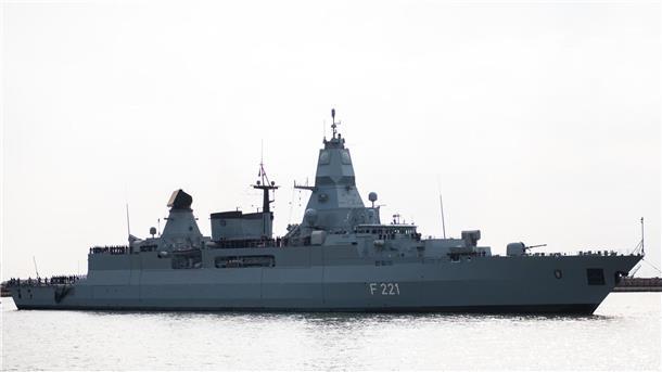 Fregatte Hessen startet schon bald Richtung Rotes Meer Die Bundeswehr könnte sich mit der Fregatte Hessen an der Militäroperation zur Sicherung der Handelsschifffahrt im Roten Meer beteiligen.