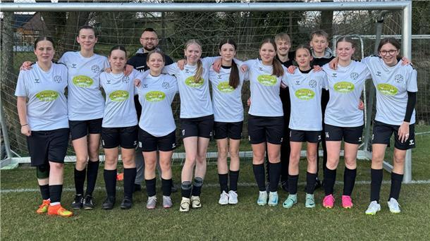 Die C-Juniorinnen des VfL Sittensen freuen sich schon darauf, demnächst im Fauenfußball mitzumischen.