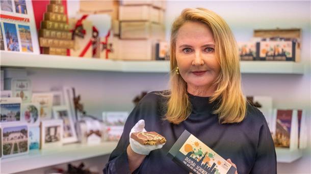 Weihnachten wird orientalisch: Dubai-Schokolade statt Schnee Die Chefin der Manufatur Trüffel Güse ist mit ihrer Variation der Dubai-Schokolade zufrieden